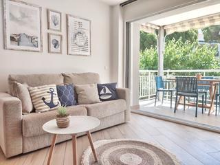 Location Appartement  Avinguda de la diputació 68. ??? alquiler de temporada ?? del 1 de octubre 2025 al 20 de juni