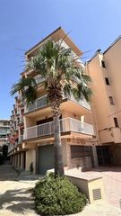 Apartament a Regueral - Prat d'en Forés. ??? apartamento – segunda línea de mar. playa del regueral