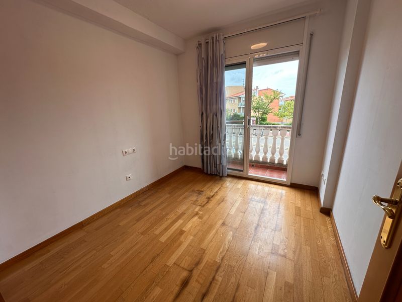 Foto 0f7c5621-abd9-445e-a8ac-f183e33424ce. Casa adossada amb calefacció aparcament piscina a Cambrils