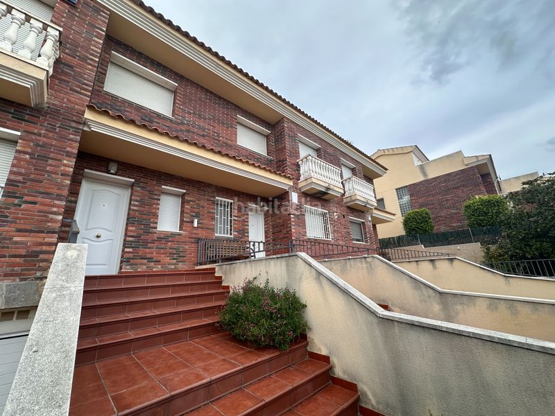 Foto bf40719d-f2c2-4ad3-ba77-20aa68a0f976. Casa adossada amb calefacció aparcament piscina a Cambrils