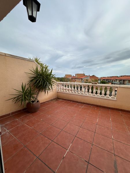 Foto e937ec24-db3c-4cce-bb44-a230ff0e9b6b. Casa adossada amb calefacció aparcament piscina a Cambrils