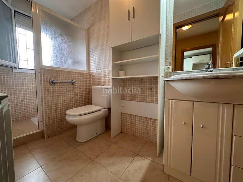 Foto eb66d754-bfff-41ad-818e-97d405e942e0. Casa adossada amb calefacció aparcament piscina a Cambrils