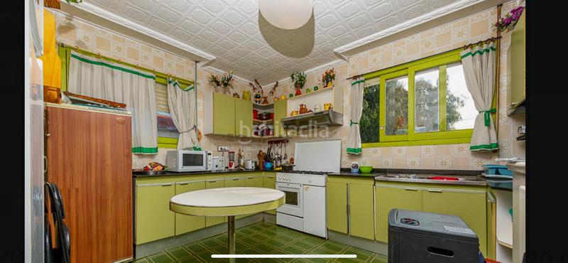 Foto c31169c6-1900-4524-887b-07813d1acc46. Maison avec parking piscine dans Gilet