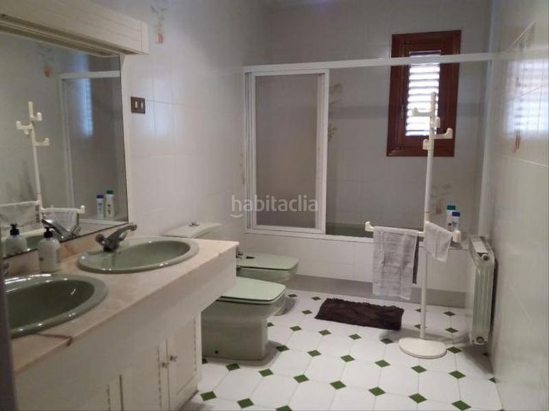 Foto f414f949-2261-40d9-aac3-d64fbe749e38. Casa a schiera in Centro puerto Sagunt