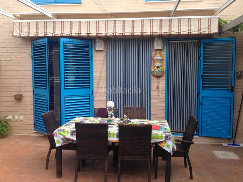 Foto d47f72da-bdfa-488b-9230-cd4523fa16c9. Casa adosada en Almenara