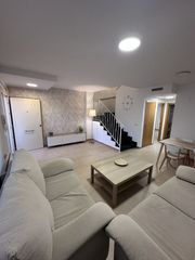 Semi detached house in Nuevo Centro