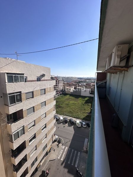 Foto 17cc1dc0-2c59-4371-8d75-6cc76a3f4b99. Àtic a Nuevo Centro Sagunt