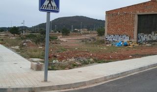 Capannone industriale in Gilet