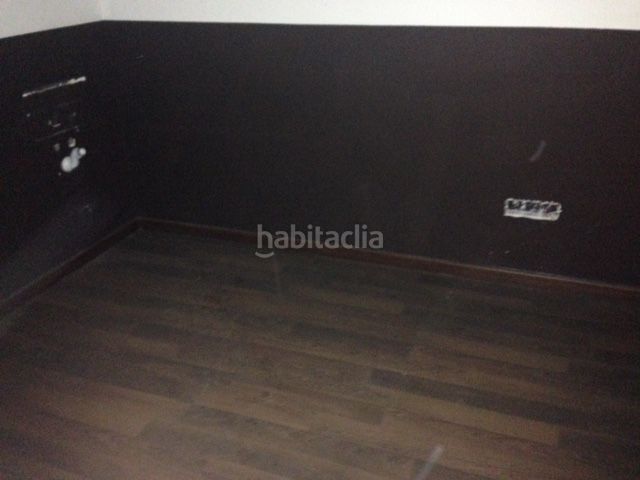 Foto 960b5422-3723-4c37-a061-d8572dfbf4a4. Local comercial a San José-Los Metales Sagunt