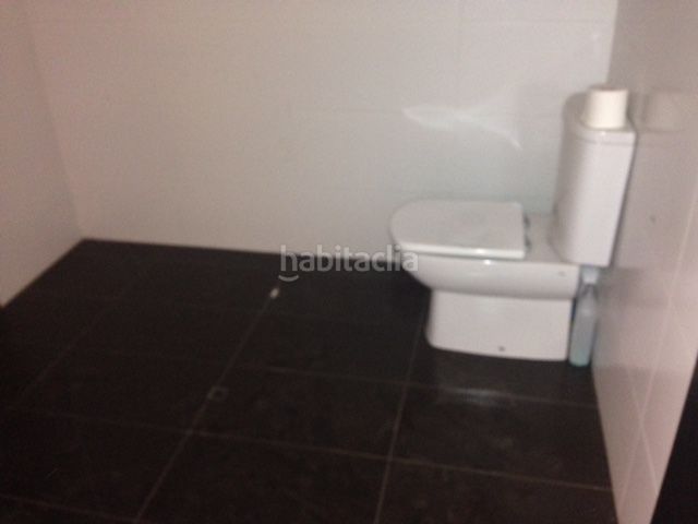 Foto c0fa85fe-7f8f-4ddc-9155-08f969a1196e. Local comercial a San José-Los Metales Sagunt