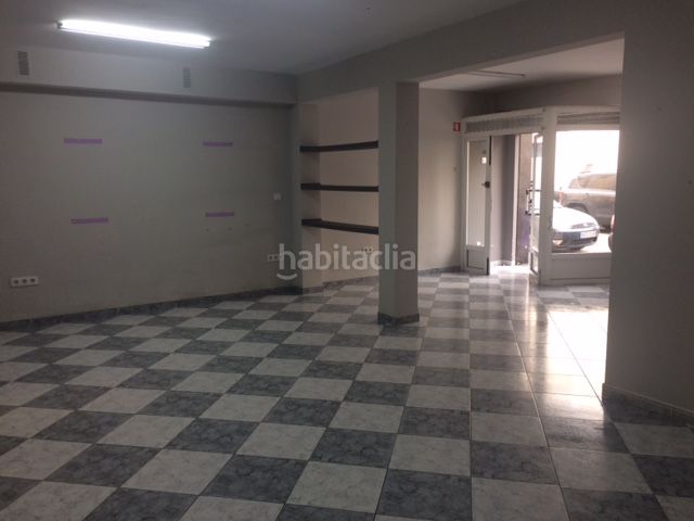 Foto 20f4a629-6875-45e0-bce8-41317fc6fe55. Local comercial a Avenida de Abril-9 de Octubre Sagunt