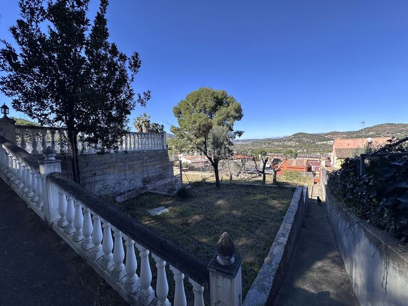 Foto b318130b-e88d-4213-81b9-844ce0c973ff. Casa a Centro-El Castillo Sagunt