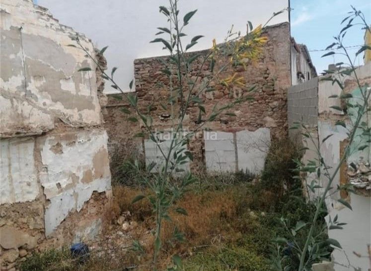 Foto 7b5b5875-f086-4166-9446-8f6b78df309d. Terreny residencial a Centro-El Castillo Sagunt