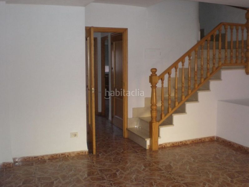 Foto 0b51212d-90b4-4ccf-b60e-3eeed0ab4c69. Casa adossada amb aparcament a Chilches
