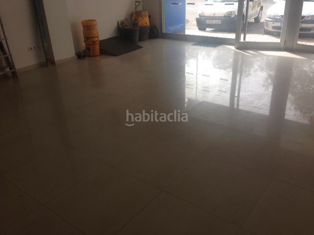 Foto 9c1d5202-d43c-4272-8696-1e3730b41f04. Local comercial a Las Islas Sagunt
