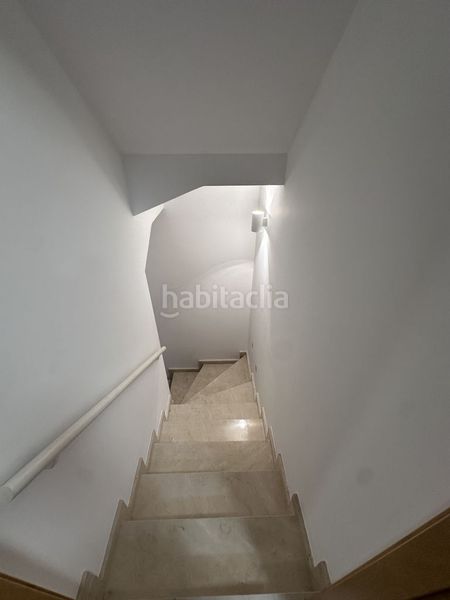 Foto 6c163c61-dc1e-4f88-bc5f-e3b2ce9b9ba3. Casa adossada a Nuevo Centro Sagunt