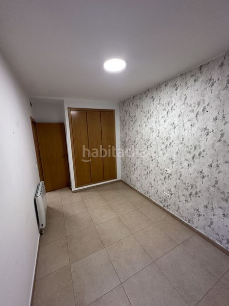 Foto 7779f387-80d9-499a-877e-58d23866642f. Casa adossada a Nuevo Centro Sagunt
