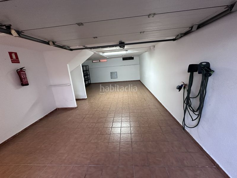 Foto c2b090d9-631e-42ee-ac5d-f4008e48d7ce. Casa adossada a Nuevo Centro Sagunt