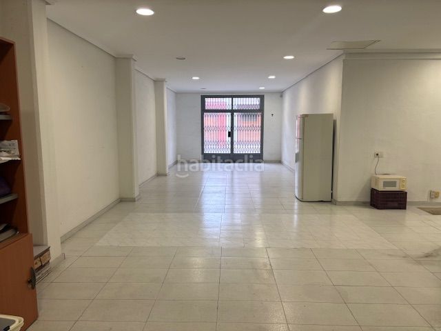 Foto ab4002d3-20fa-4b3a-9d61-1398d1f264f3. Local comercial en Quartell