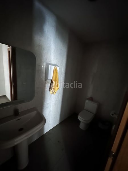Foto 7794001d-05fe-4804-8198-0e2b7219a1ce. Local comercial a Antiga Moreira Sagunt