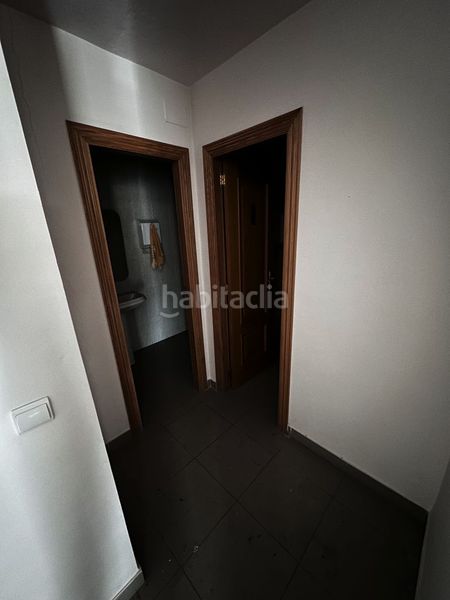 Foto c312b2b4-7e76-4976-8e79-499a837bd497. Local comercial a Antiga Moreira Sagunt
