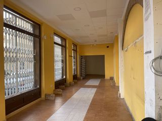 Geschäftsraum in Antiga Moreira
