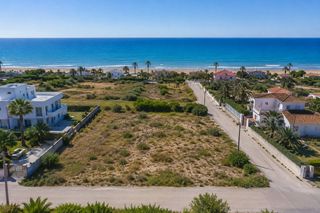 Terreno residenziale in Corinto-Almardà