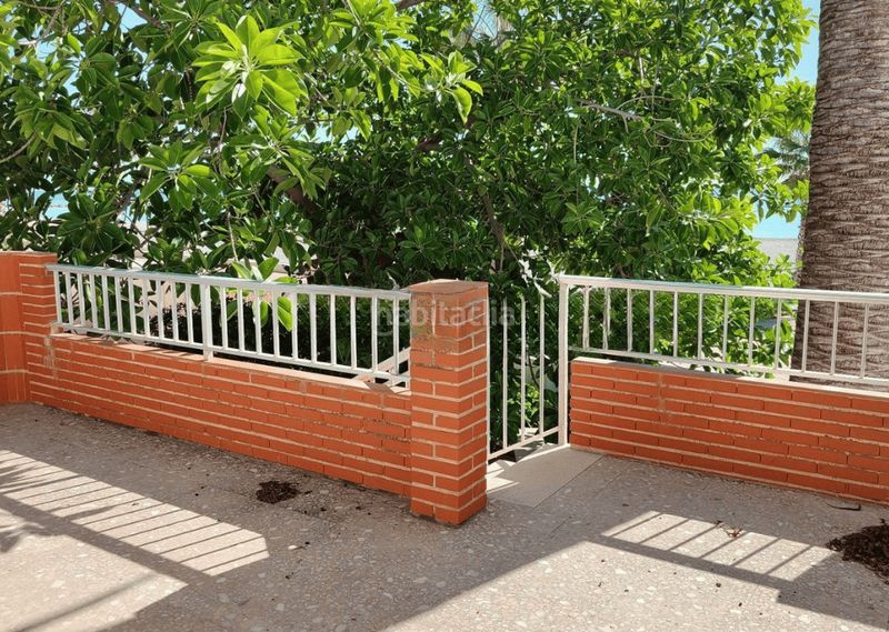 Foto 3154d80e-90a0-4104-ae1e-e2504c0ed3d0. Casa amb aparcament a Almenara