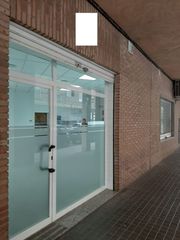 Lloguer Local Comercial a Nuevo Centro