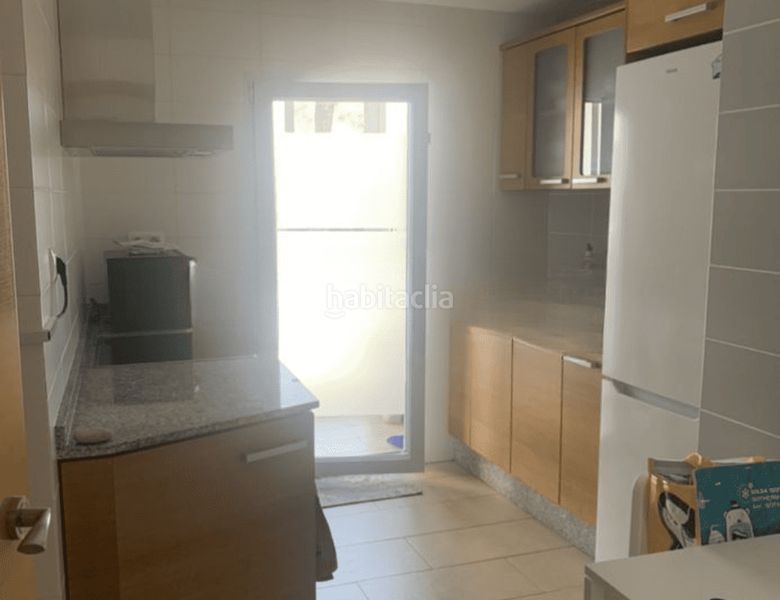 Foto 4f16a528-e989-4405-864e-e4d69038c52b. Pis a Centro puerto Sagunt