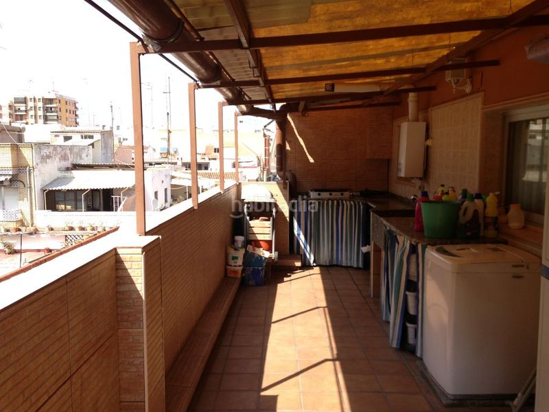 Foto f4583da5-9cbd-4148-a101-7014d88bf678. Casa amb aparcament a Centro puerto Sagunt