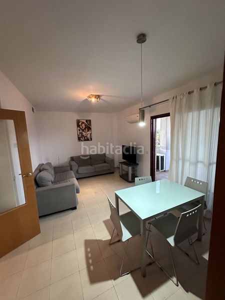 Foto 4cccda43-c436-4b88-bbac-01981cd8f5ba. Rent flat in Almenara