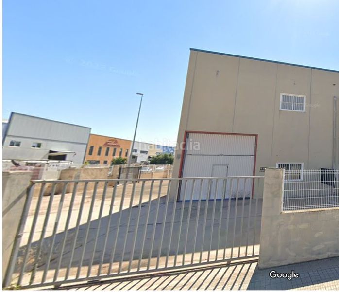 Foto be17afbd-f0b6-404a-ac28-a47591a8bd83. Industrial building in Canet d´en Berenguer