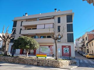 Aparcament cotxe  Calle s antoni. Varias plazas de parking junto al mar en cunit
