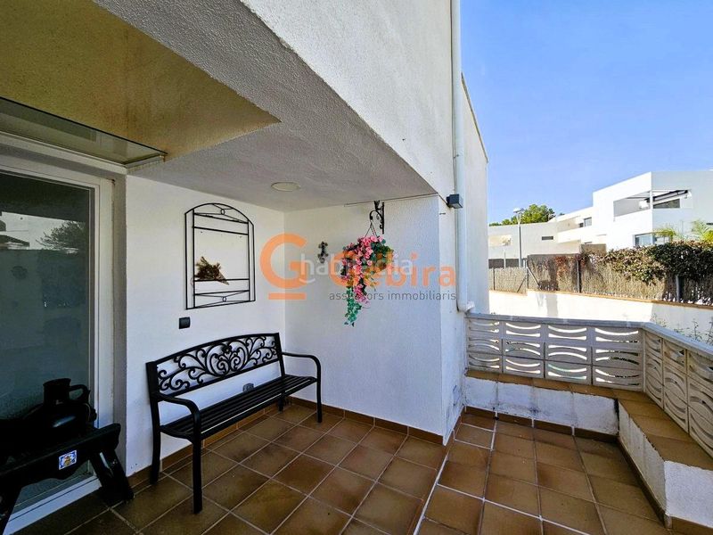 Foto 2f3154e1-63b2-448a-b610-76363240995e. Casa adosada bombazo en Mas Mel! apareada con piscina, vistas al mar y 4 habitaciones en Calafell