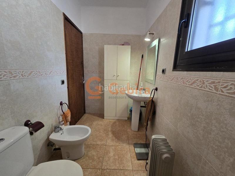 Foto 50bcc210-b328-494f-a4e0-e23cb4137b21. Casa  independiente con gran parcela en los jardines en Cunit
