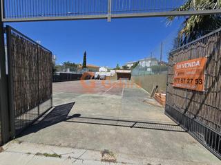 Residential Plot in Cunit Residencial. Terreno urbano en venta en can nicolau con piscina y garaje