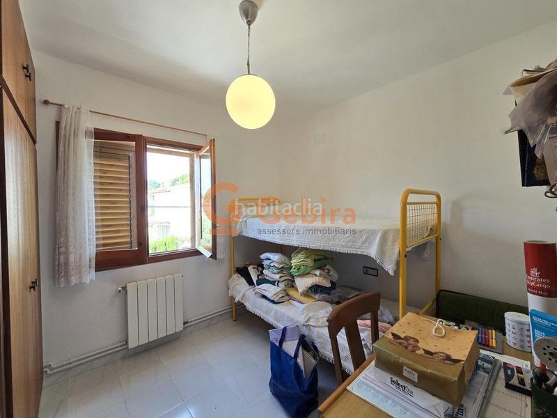 Foto d4ef906d-f085-4232-9d1d-f04cdb99fe4b. Casa  independiente esquinera en el rectoret en Cunit