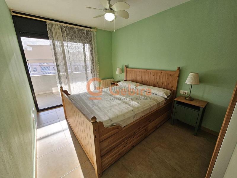 Foto 64b2df45-eec3-46a2-a2f0-dbc1d509f640. Alquiler piso  de 2 habitaciones con piscina comunitaria y parquing en Cunit