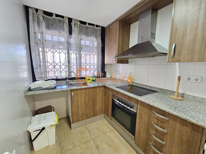Foto 3106f0c9-fb1b-44df-ba9e-59ceab817b15. Location appartement avec chauffage parking piscine dans Cunit