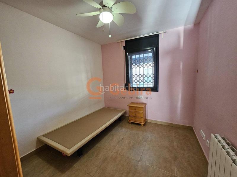 Foto aee4bb8d-22d2-47c2-a895-38efeca1a123. Miete etagenwohnung mit heizung parking pool in Cunit residencial Cunit