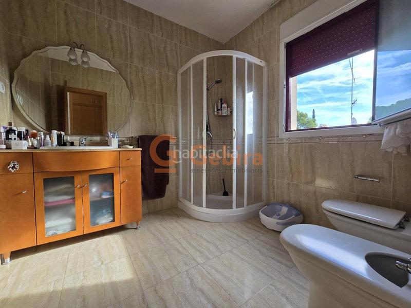 Foto a4c9ef47-021a-4dc6-99e1-2fa8a407e4b8. Maison avec chauffage parking dans Cunit residencial Cunit