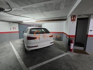 Posto auto in Calle de carles barral 10. Plaza de parquing y trastero en la zona de lestany  calafell