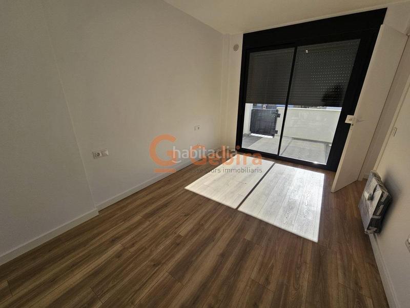 Foto 6cb0217d-a647-4506-b9fc-f39e83149ab0. Miete erdgeschoss mit heizung pool in Cunit residencial Cunit