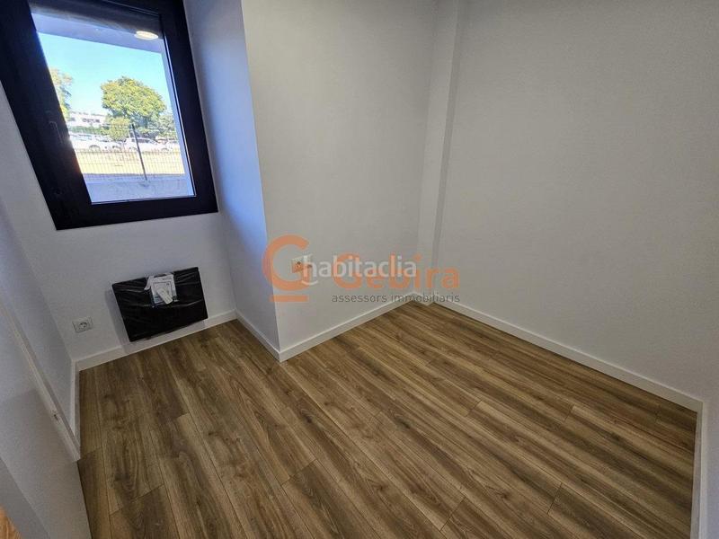 Foto 7074faaa-23c7-485b-a3bc-7bf5af0dd8c4. Miete erdgeschoss mit heizung pool in Cunit residencial Cunit