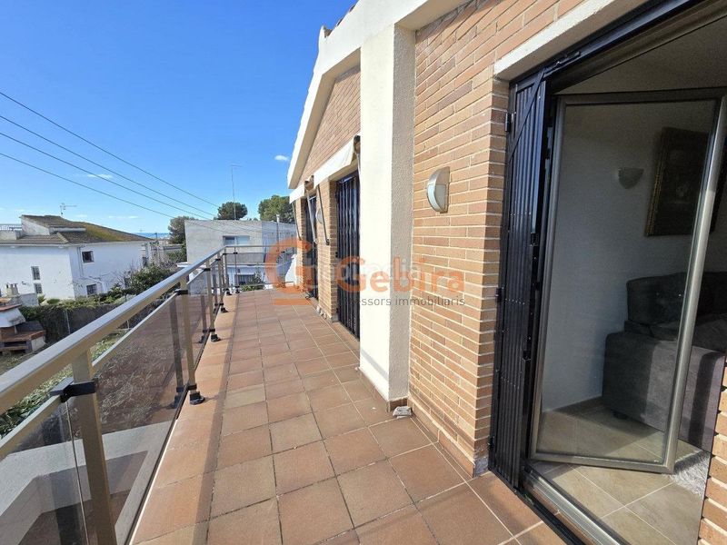 Foto 98b134cb-a12b-4839-b7d0-8677d5759476. Casa  independiente con piscina privada en Segur de Calafell nucli urbà Segur de Calafell