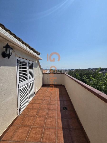 Foto 586076a5-aac8-44d2-8d87-b50bd3791ad6. Casa amb calefacció aparcament piscina a Cunit residencial Cunit
