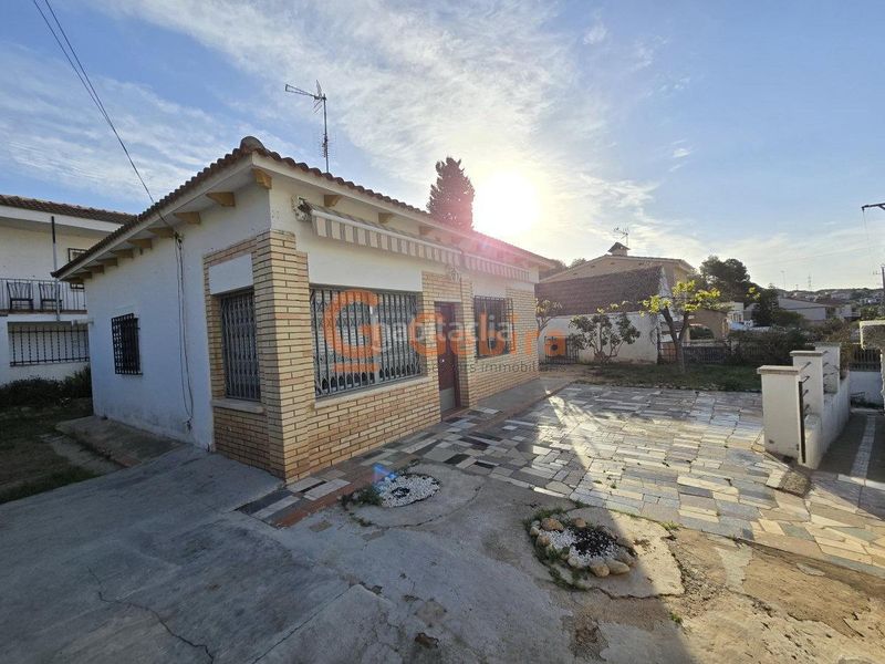 Foto 16581433-8b0d-4f8b-a20b-5362d078f6d9. Casa  independiente en urbanización mas trader i en Cubelles