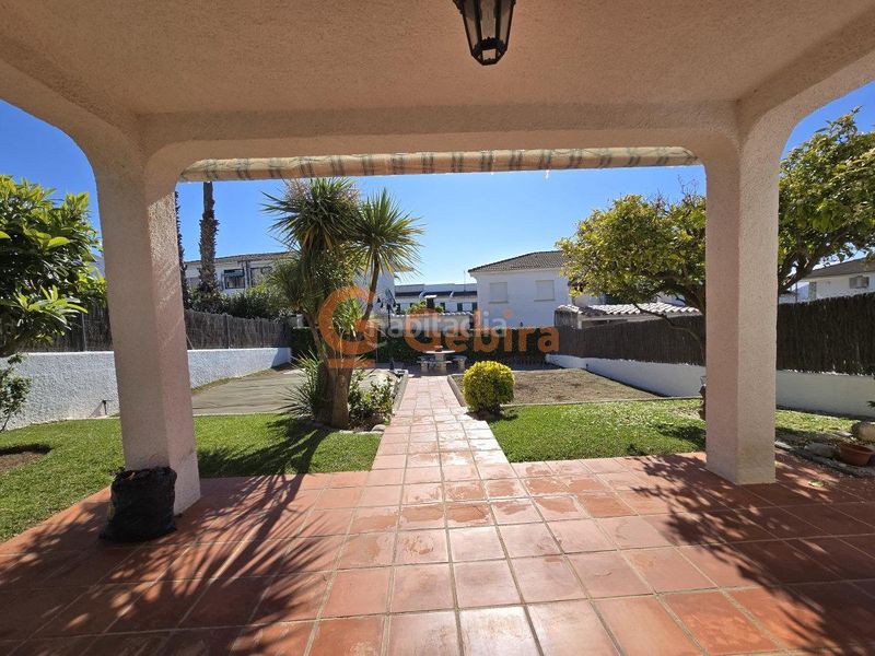 Foto 3e4569b9-6a74-41a1-a49e-ca5b3497d361. Casa pareada encantadora casa pareada en el rectoret en Cunit