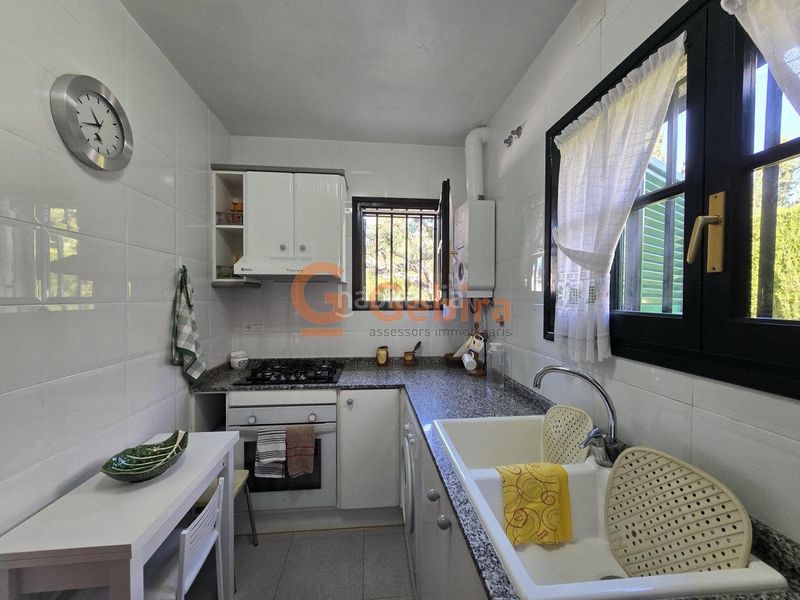 Foto 5bc5a550-9c9d-4a04-b45f-f06c606c97ce. Casa pareada encantadora casa pareada en el rectoret en Cunit